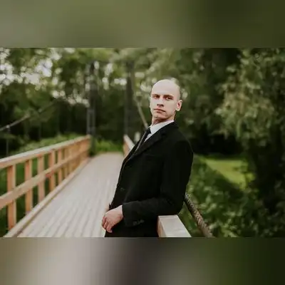 罗悦菲